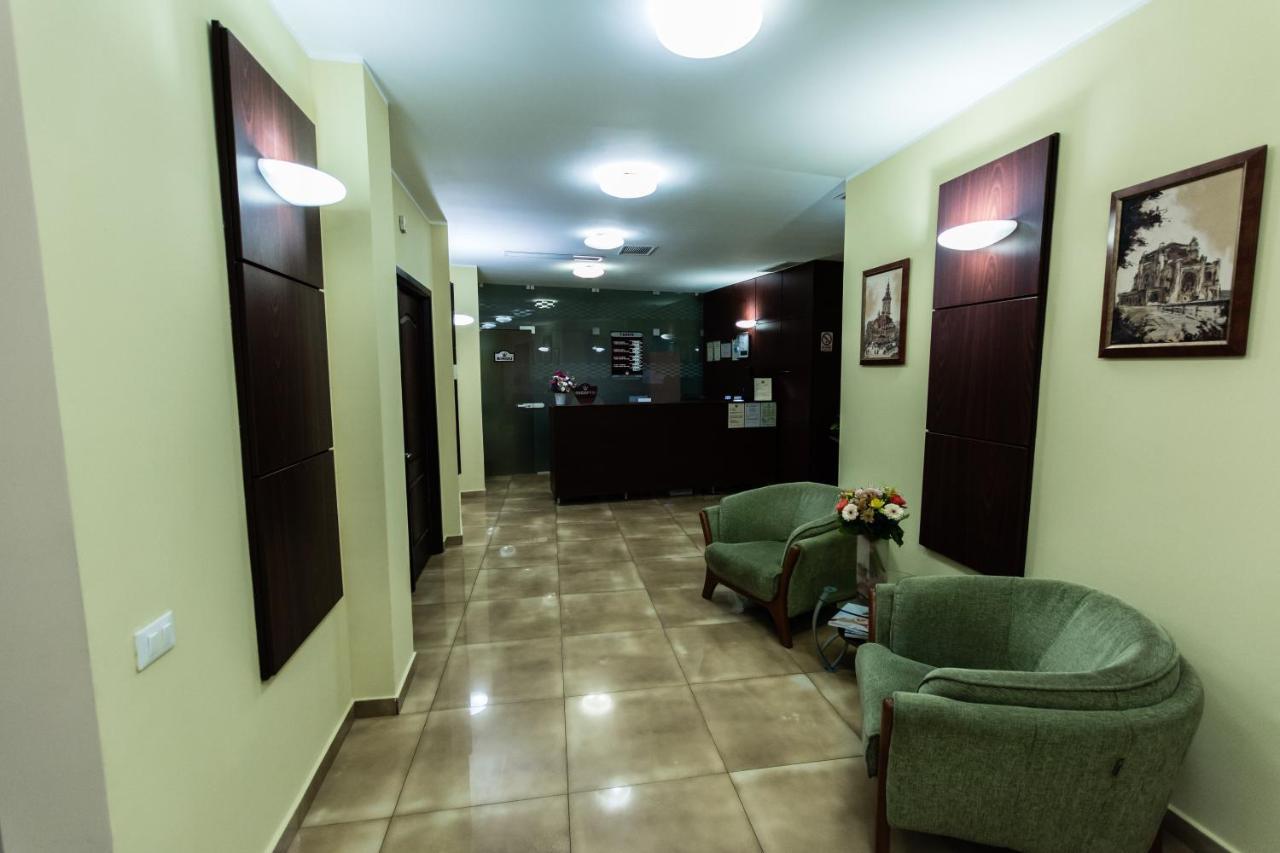 Hotel Ferdinand Constanta Bagian luar foto
